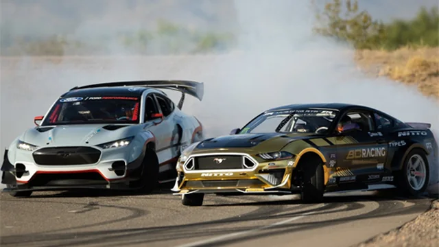 Drifting Mustang Car Puzzle