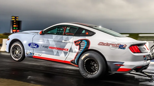 Ford Mustang Cobra Jet Slide