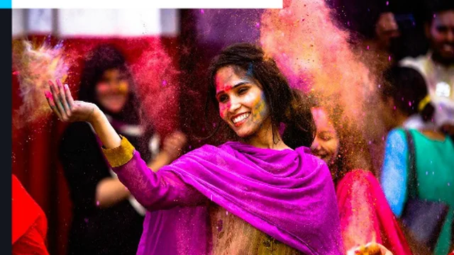 Indian Girl Holi Jigsaw