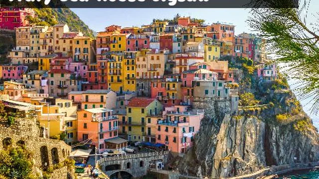Italy Sea House Jigsaw