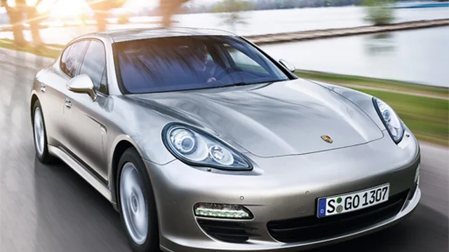 Porsche Panamera Puzzle