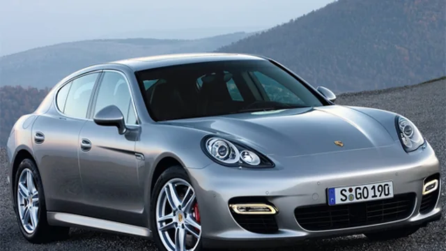 Porsche Panamera Slide game thumbnail