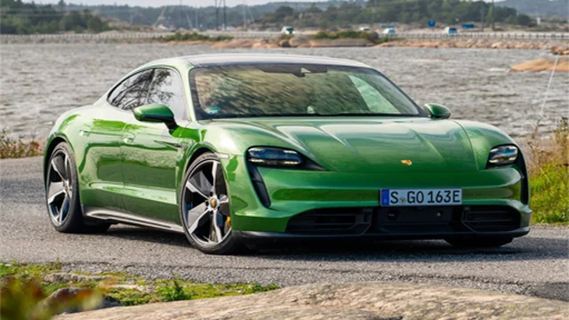 Porsche Taycan Slide game thumbnail